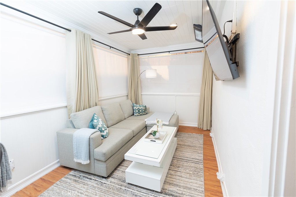 464 Bent Street Unit B, Laguna Beach, CA 92651 — MLS #LG26042035 — photo 17 of 37
