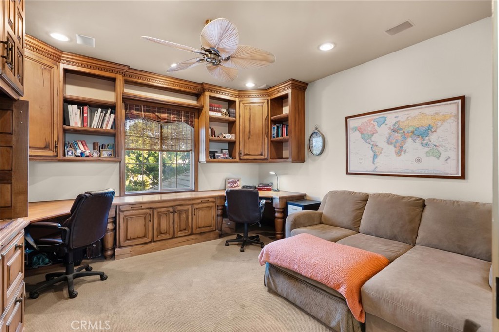 72 Victoria, Newport Beach, CA 92660 — MLS #NP26035773 — photo 19 of 29