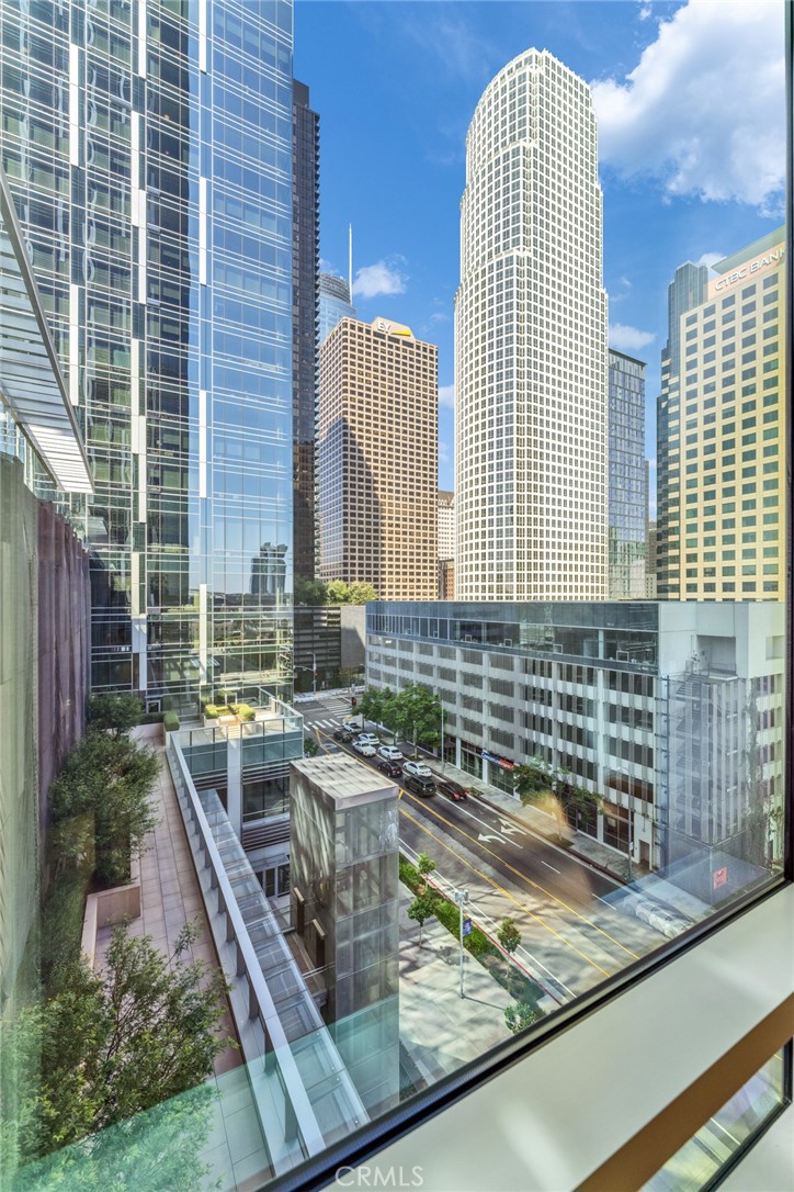 877 Francisco St Unit 805, Los Angeles, CA 90017 — MLS #TR26102986 — photo 14 of 43