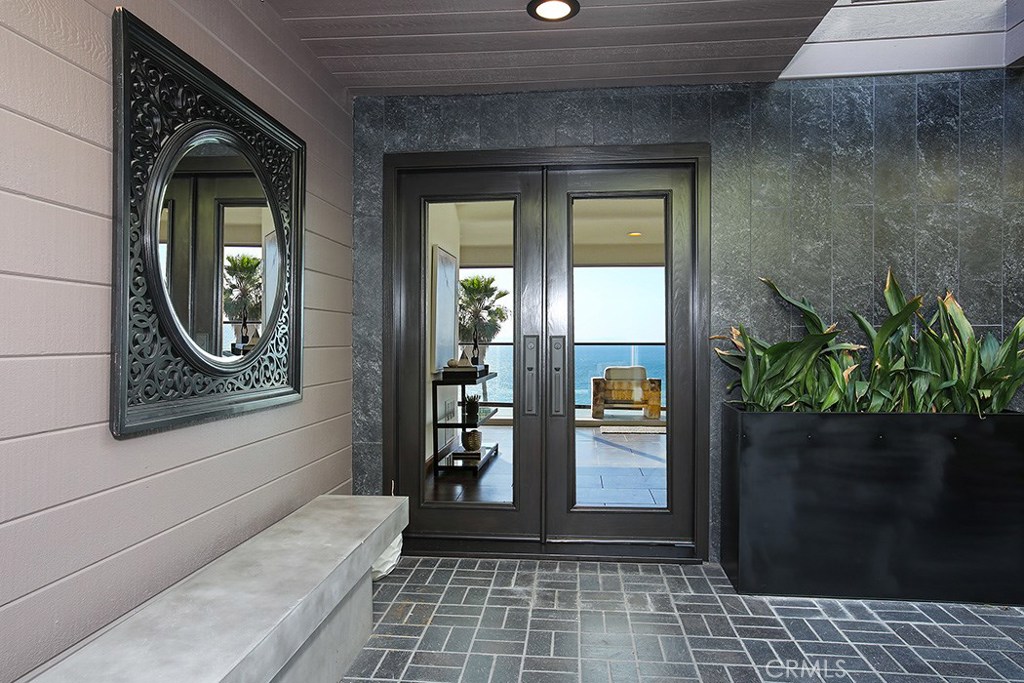 31151 Ceanothus Drive, Laguna Beach, CA 92651 — MLS #LG20045570 — photo 6 of 48