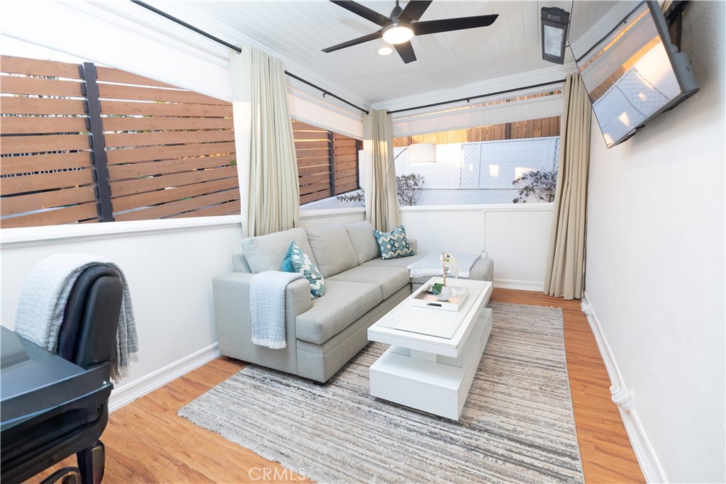 464 Bent Street Unit B, Laguna Beach, CA 92651 — MLS #LG26042035 — photo 18 of 37