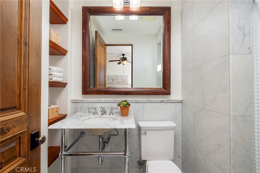 1033 Tiller, Corona Del Mar, CA 92625 — MLS #NP25278283 — photo 27 of 44