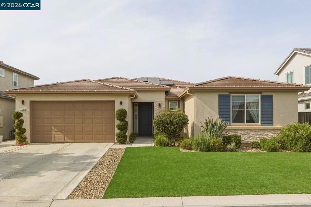 9261 Shearwater Cir, Discovery Bay, CA 94505 — MLS #41132843 — Main listing photo