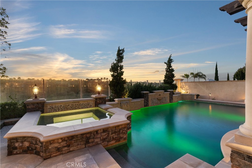 72 Victoria, Newport Beach, CA 92660 — MLS #NP26035773 — photo 5 of 29