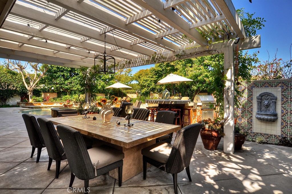 6 Twin Lakes Circle Circle, Corona Del Mar, CA 92625 — MLS #OC21074492 — photo 30 of 58