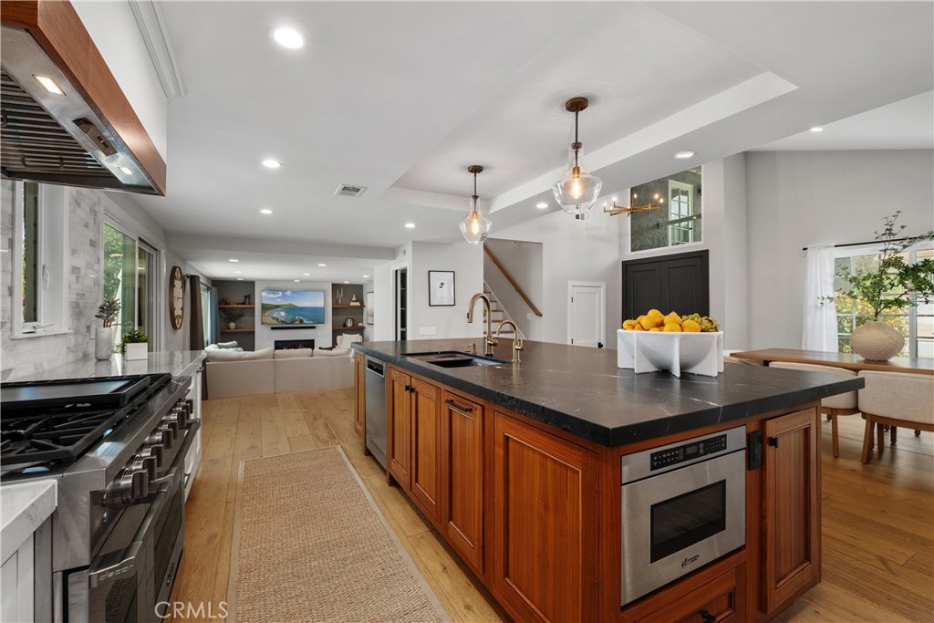 27022 Mariscal, Mission Viejo, CA 92691 — MLS #OC26095050 — photo 11 of 54