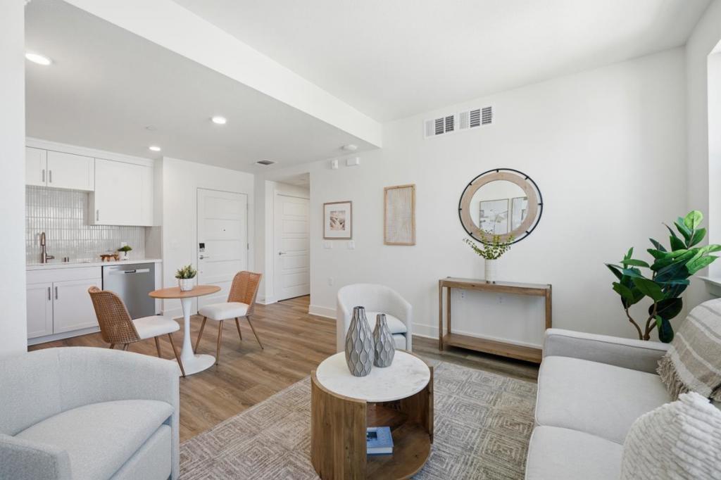17050 Depot Street Unit 302, Morgan Hill, CA 95037 — MLS #ML82046578 — photo 4 of 22