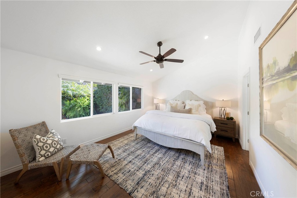 2102 Vista Entrada, Newport Beach, CA 92660 — MLS #NP26091602 — photo 13 of 32
