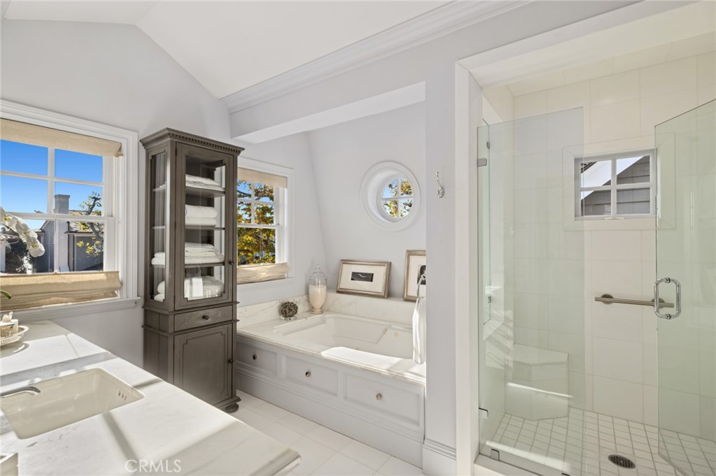 2601 Bayshore Drive, Newport Beach, CA 92663 — MLS #NP26015410 — photo 28 of 45