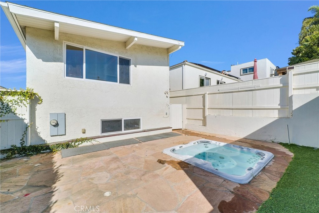 820 Acapulco Street, Laguna Beach, CA 92651 — MLS #OC26123726 — photo 32 of 38