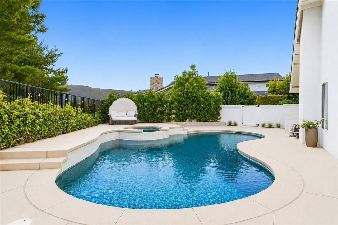 23812 Inverness Place, Laguna Niguel, CA 92677 — MLS #OC26103287 — photo 31 of 49