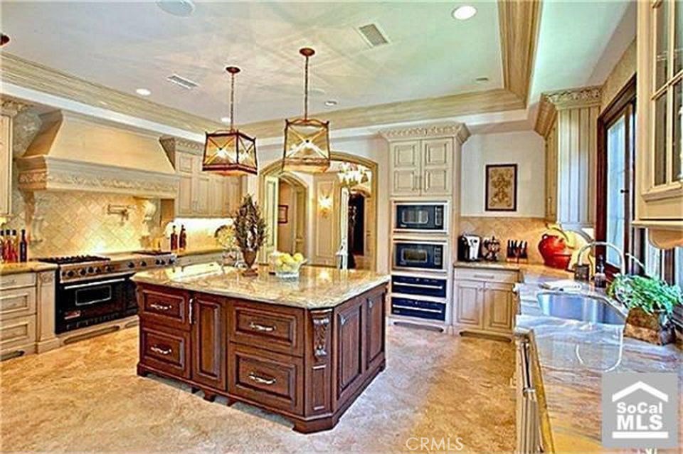 26121 Calle Roberto, San Juan Capistrano, CA 92675 — MLS #OC18007771 — photo 7 of 22