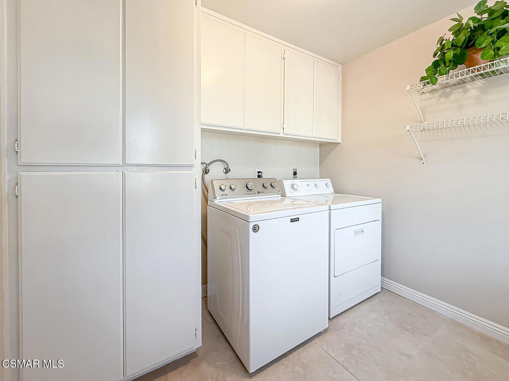 29717 Strawberry Hill Drive, Agoura Hills, CA 91301 — MLS #226002167 — photo 37 of 48