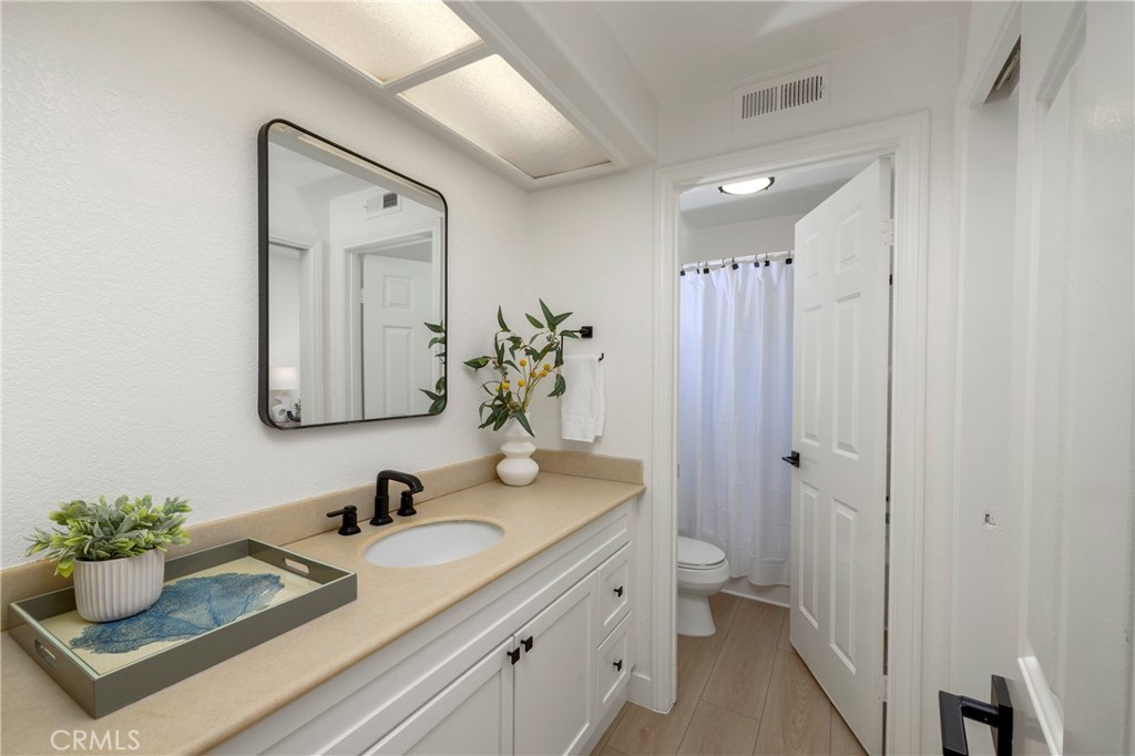 2000 Corte Cardelina, San Clemente, CA 92673 — MLS #OC25272036 — photo 14 of 41
