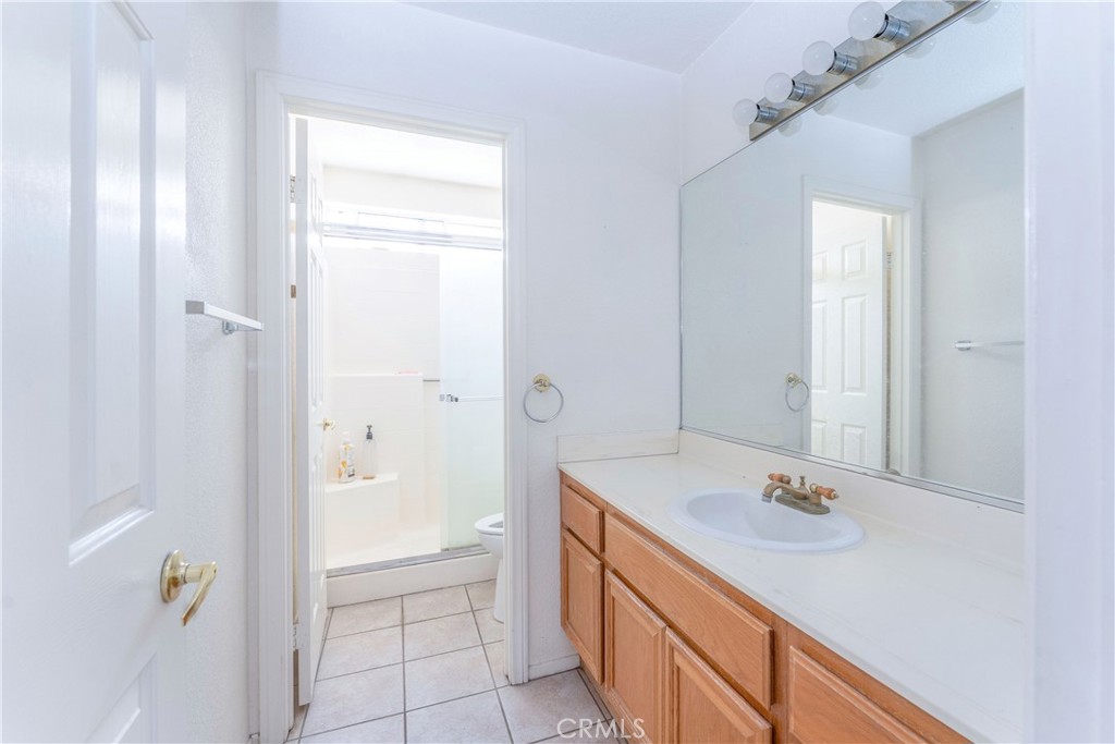 42966 Avenida Gato, Hemet, CA 92544 — MLS #OC26111714 — photo 14 of 39