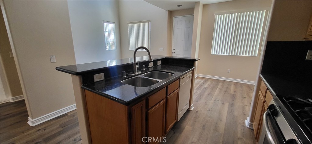 1925 E Harvard Privado Unit C, Ontario, CA 91764 — MLS #TR26101360 — photo 14 of 34
